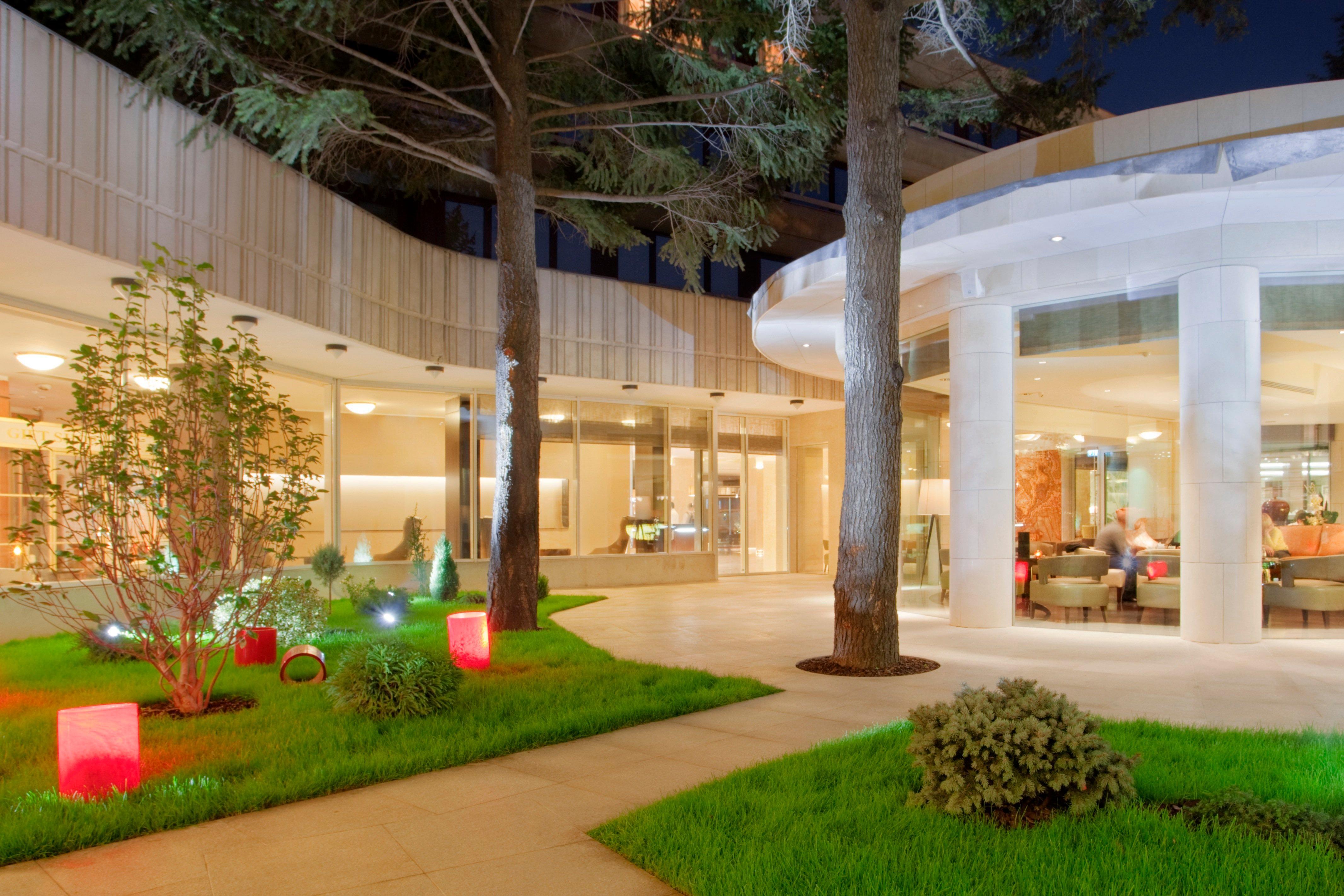 Hotel Crowne Plaza Bucharest By Ihg Exterior foto